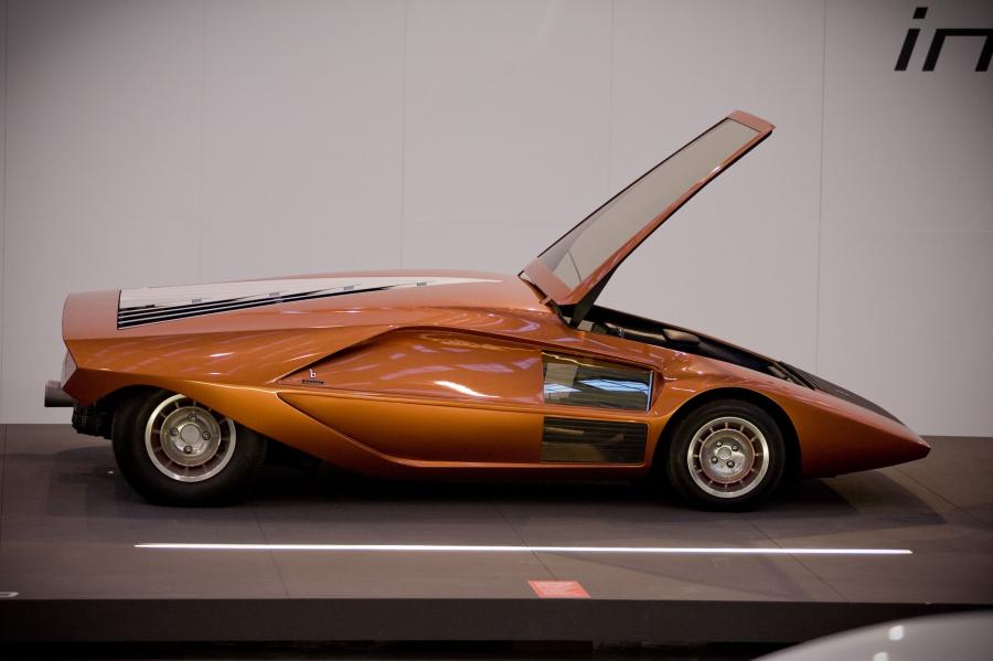  Lancia Stratos Zero Concept 1970 года  (фото 37 из 97)